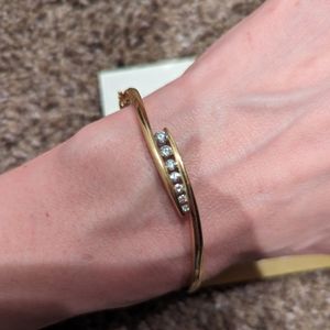14 kt gold diamond bracelet, Kay Jewelers